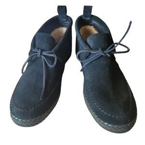 Ugg Black Suede and Sherpa Booties Ankle Boots Lace Up Size 10